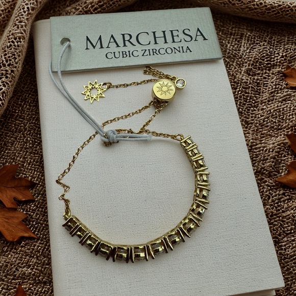New Marchesa Cubic Zirconia Bracelet Slide Adjustable Two Charms Chain Slide - Picture 1 of 12
